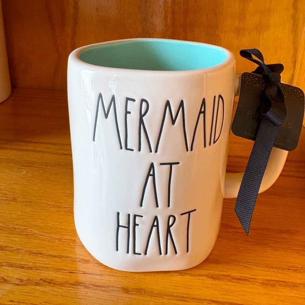 Rae Dunn Disney’s Mermaid 🧜‍♀️ at Heart Mug